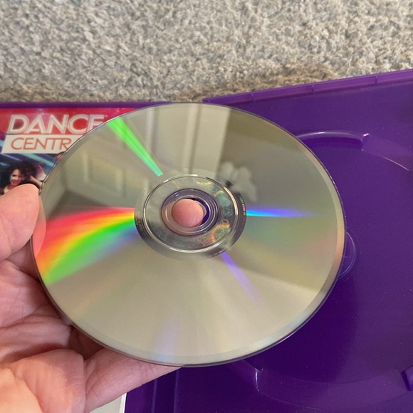 4 XBOX 360 Games: Kinect Dance Central 1,2 & 3 Just Dance 3 - Picture 5 of 16